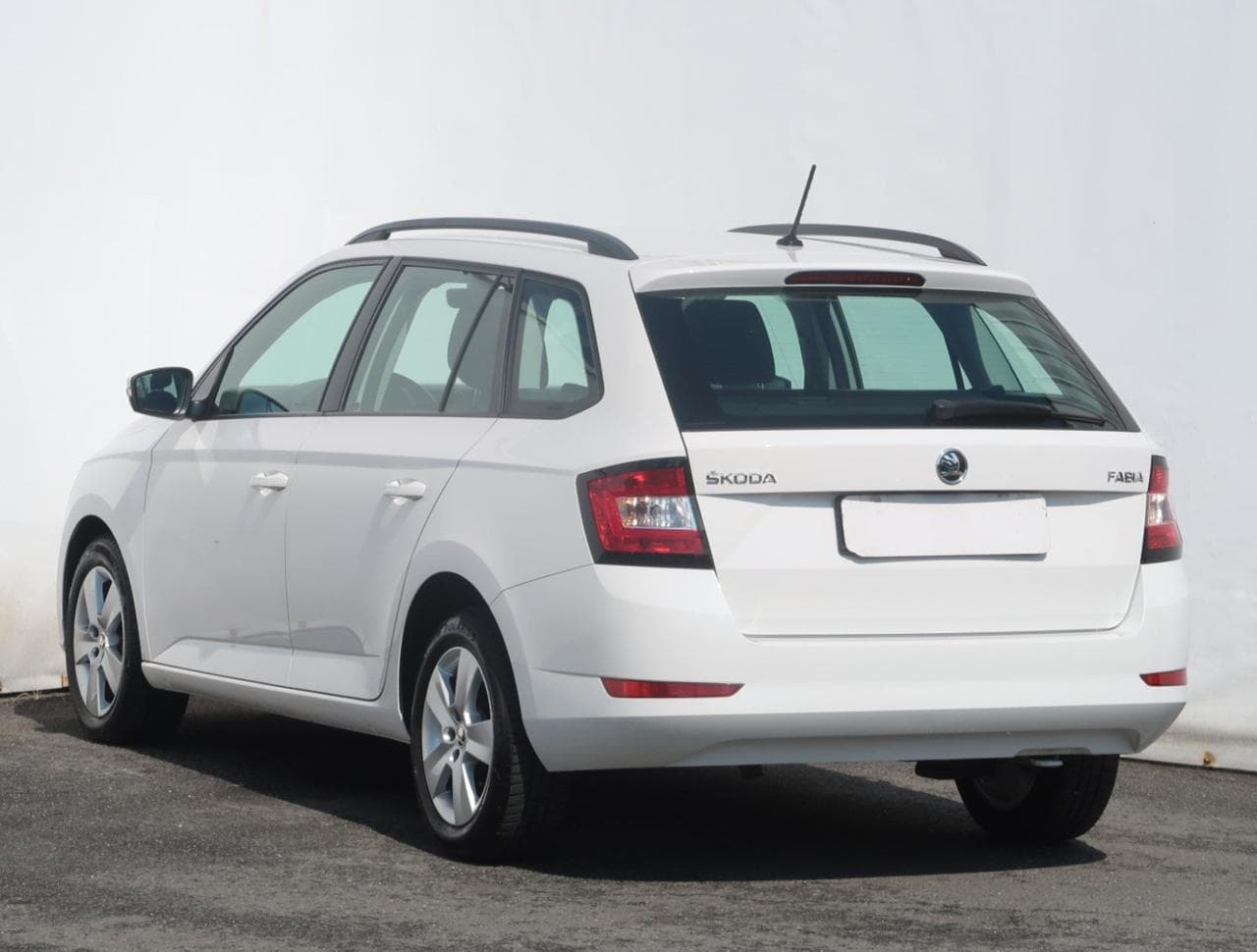 2018 Škoda FABIA - 5
