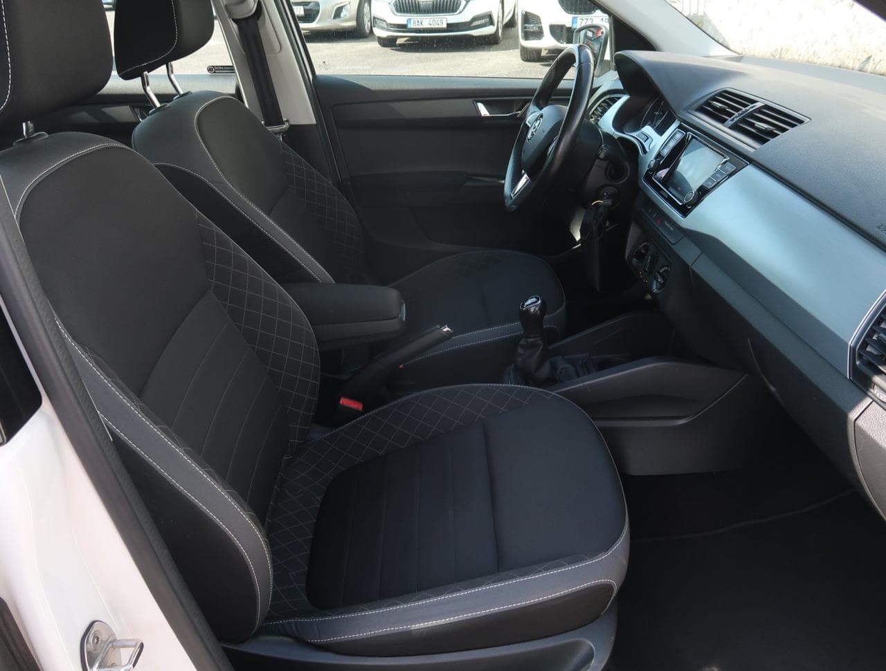 2018 Škoda FABIA - 12