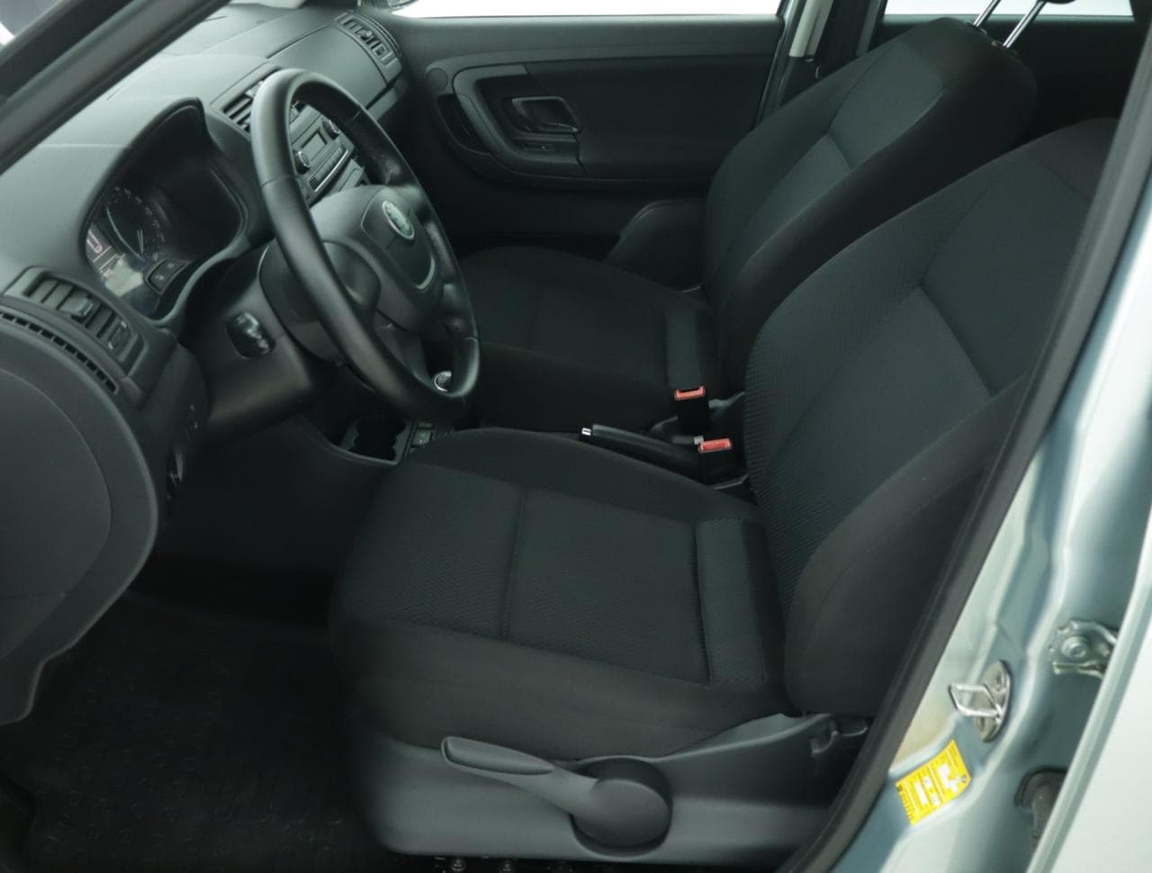 2011 Škoda FABIA - 16