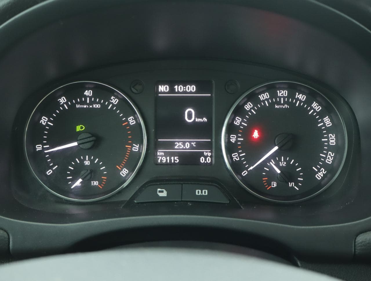 2011 Škoda FABIA - 17