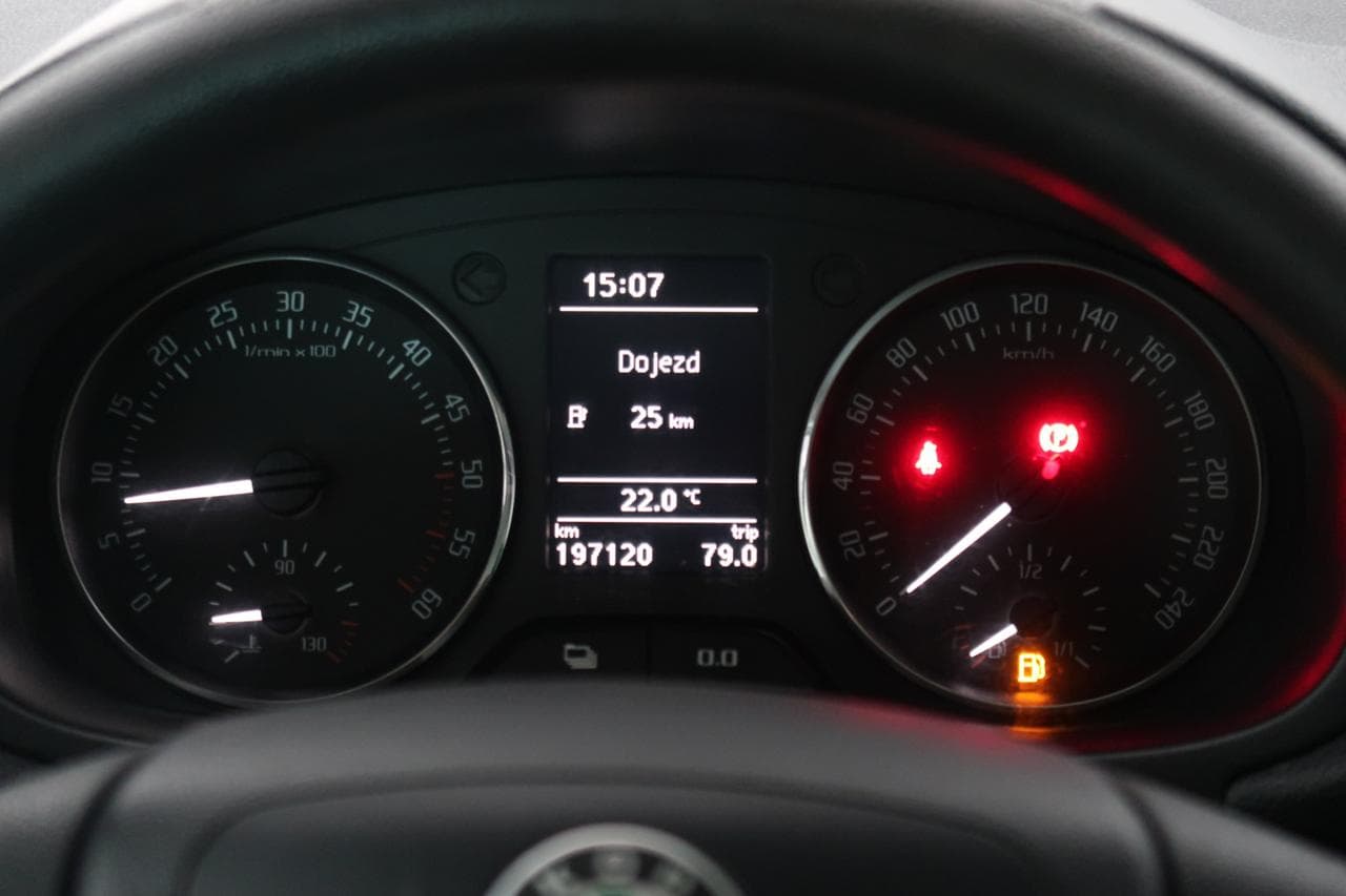 2012 Škoda FABIA - 17