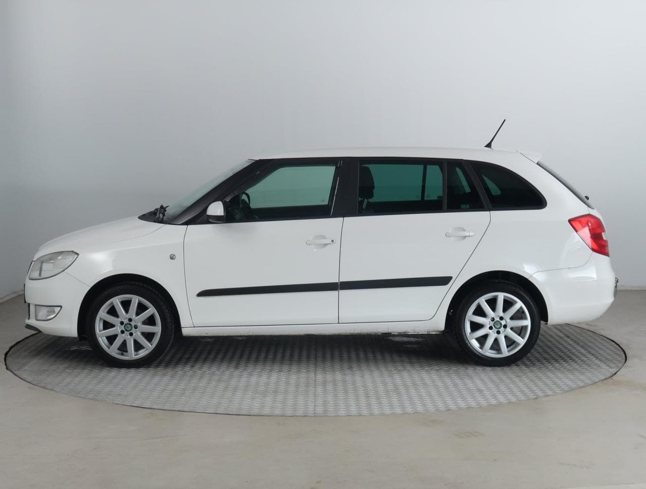 2012 Škoda FABIA - 4