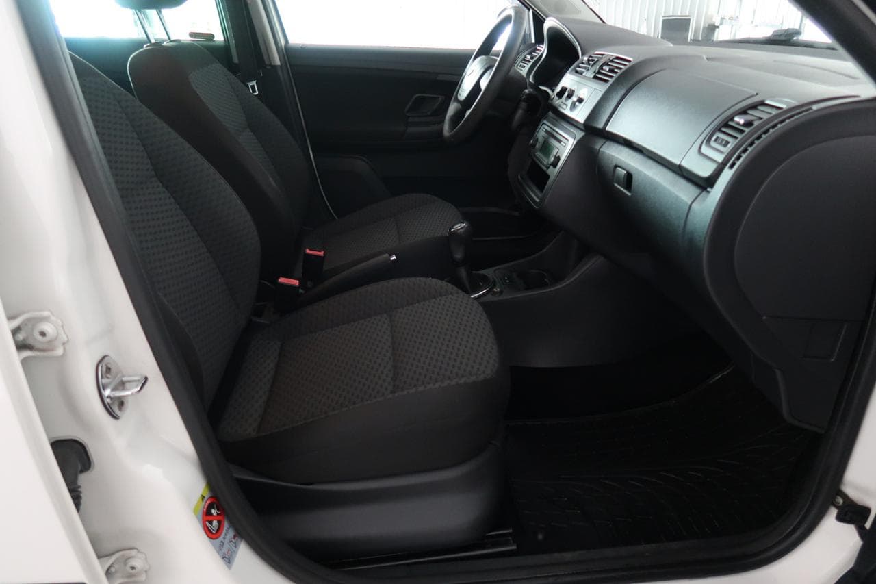 2012 Škoda FABIA - 12