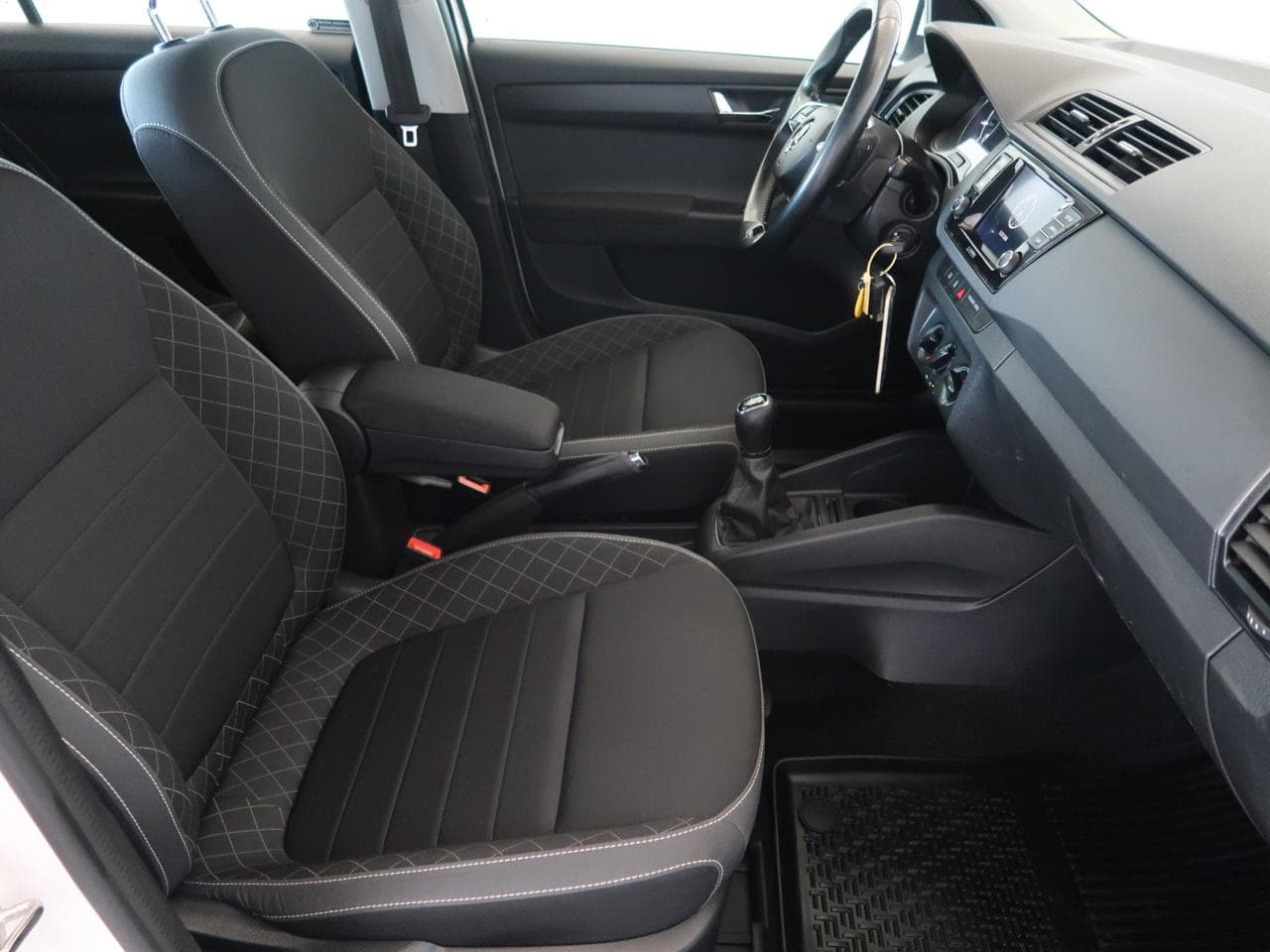 2022 Škoda FABIA - 12