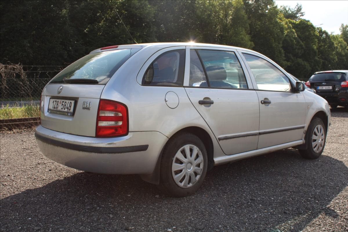 2003 Škoda FABIA - 3