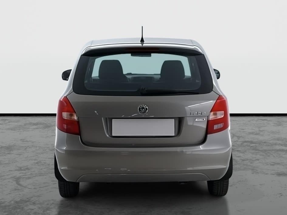 2011 Škoda FABIA - 6