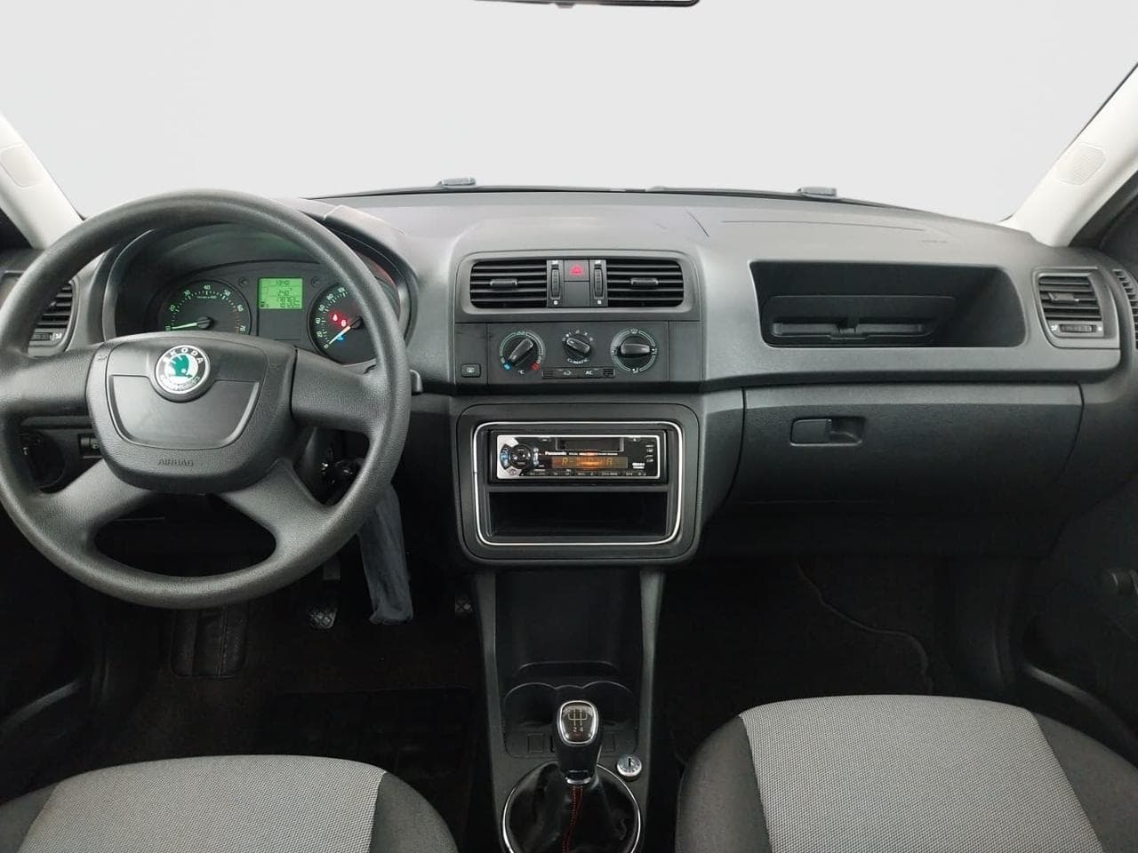 2011 Škoda FABIA - 10