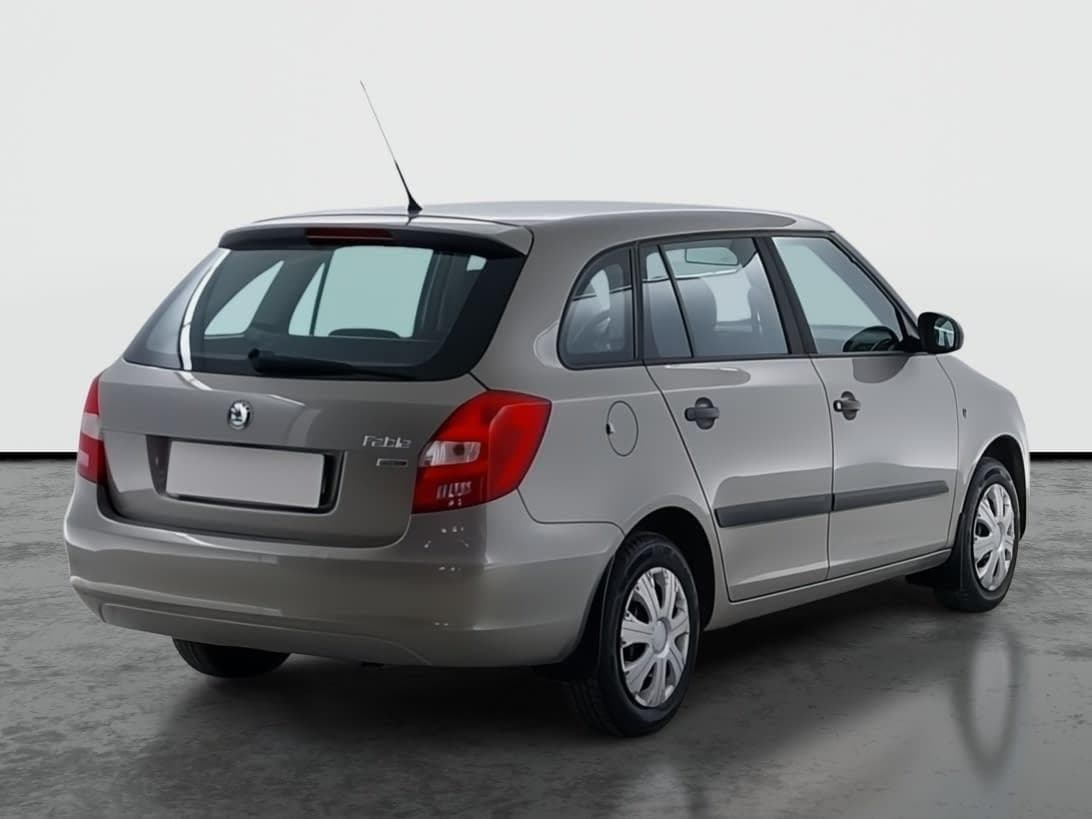 2011 Škoda FABIA - 7