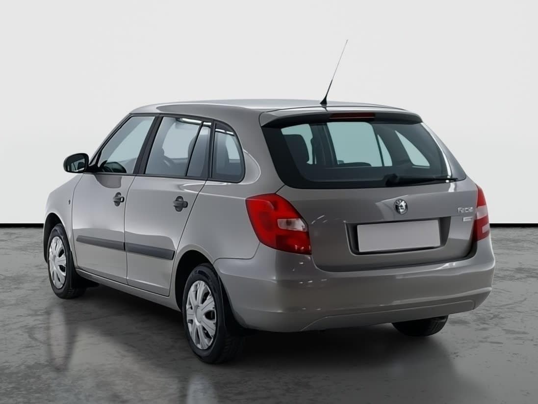 2011 Škoda FABIA - 5
