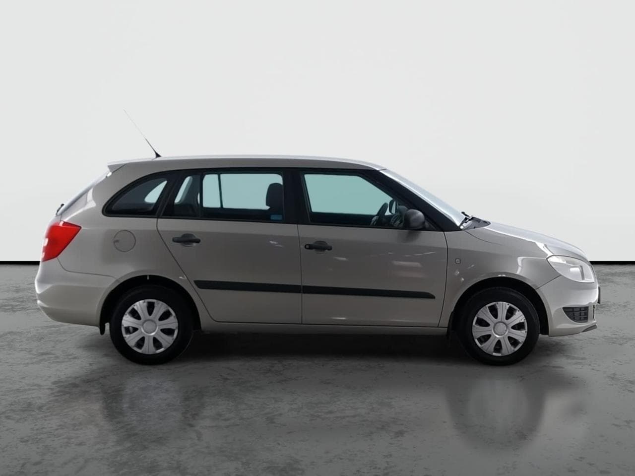 2011 Škoda FABIA - 8
