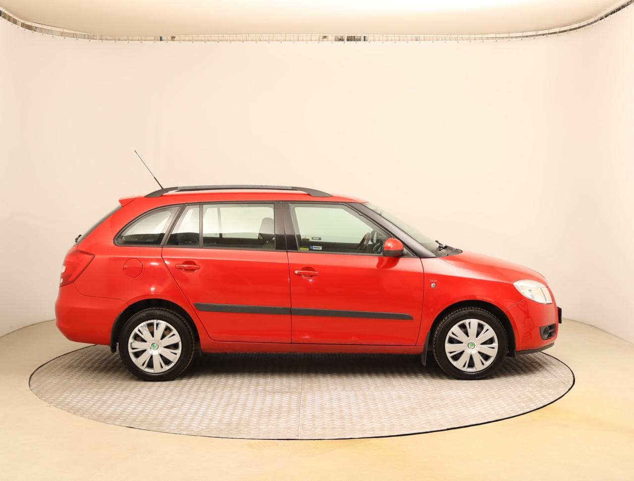 2008 Škoda FABIA - 8
