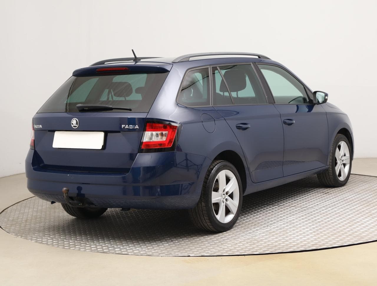 2016 Škoda FABIA - 7