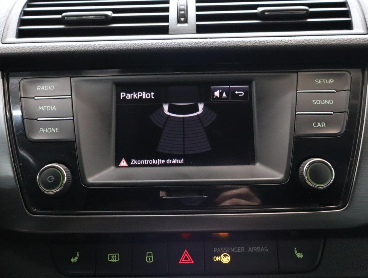 2016 Škoda FABIA - 18