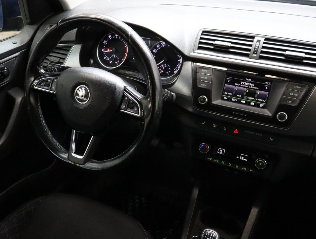 2016 Škoda FABIA - 9