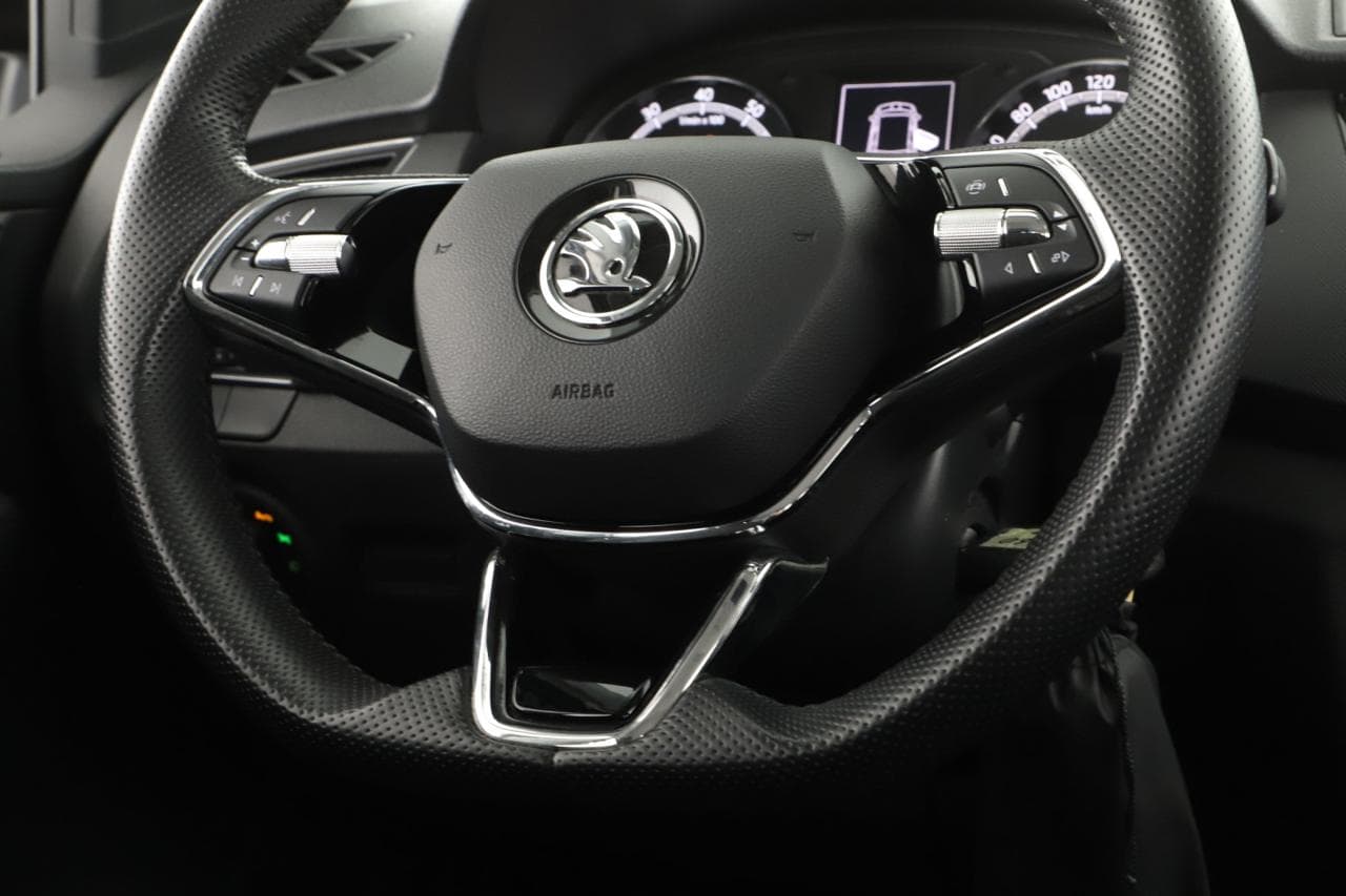 2022 Škoda FABIA - 18