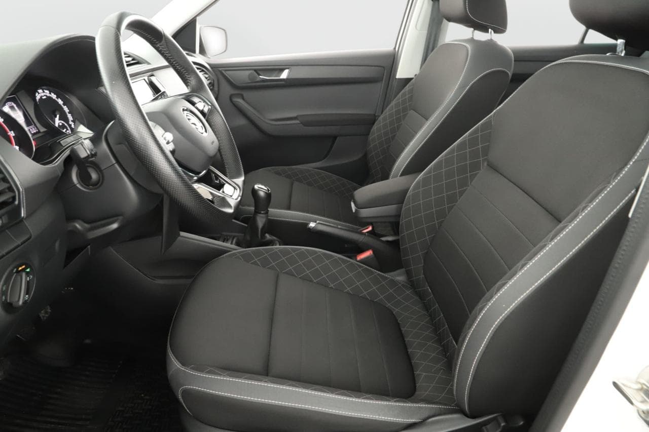 2022 Škoda FABIA - 13