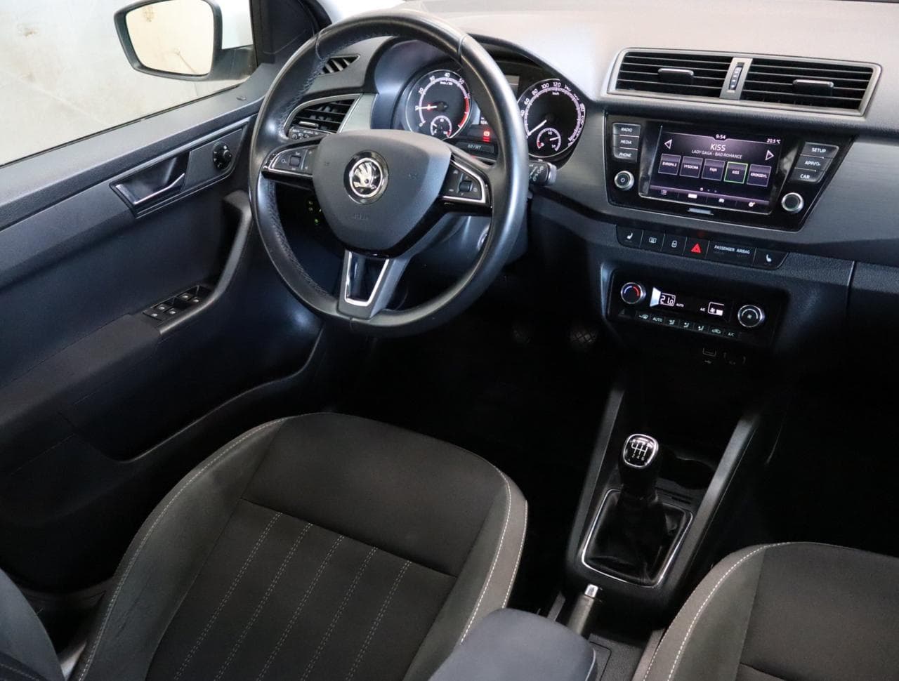 2019 Škoda FABIA - 9