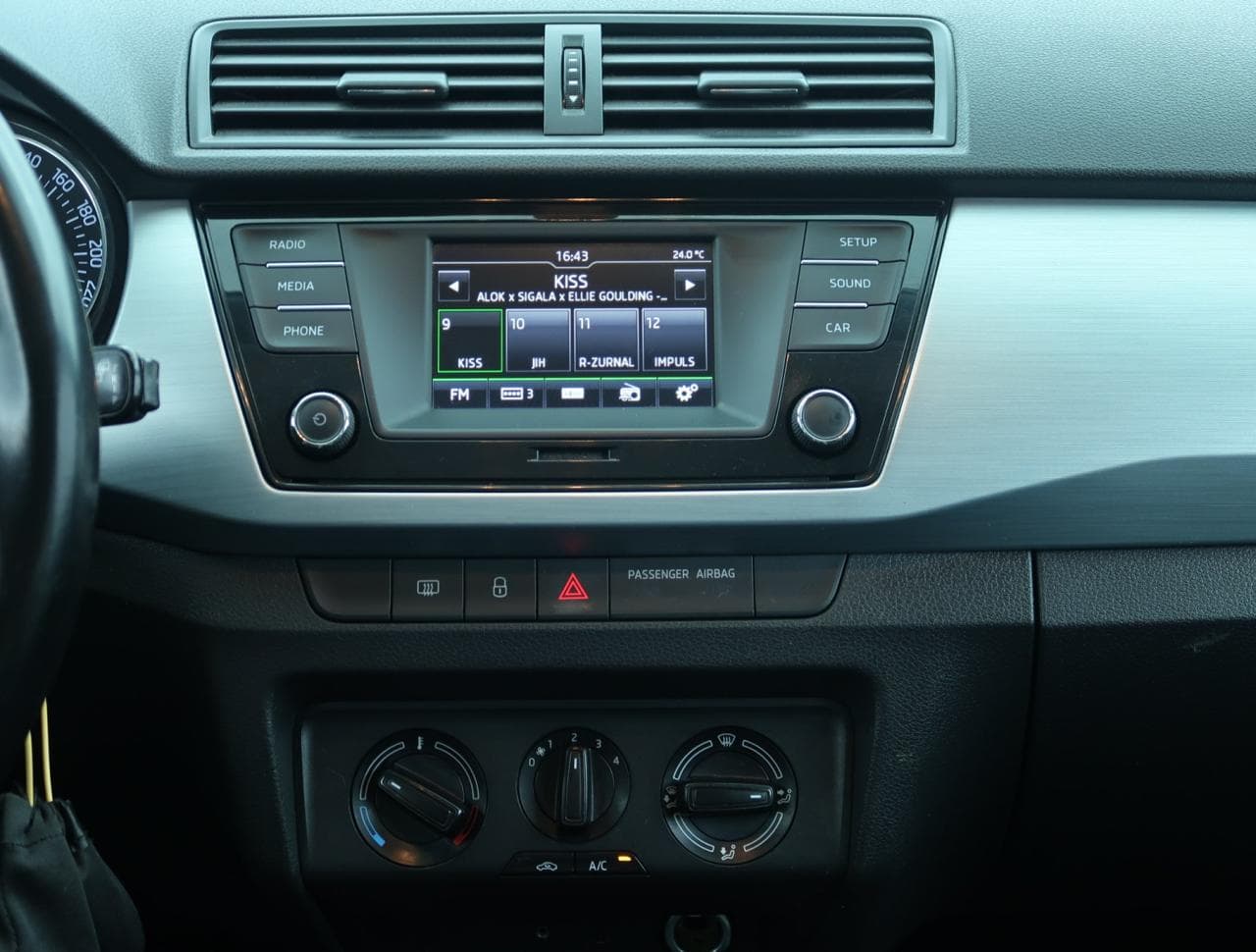2016 Škoda FABIA - 18