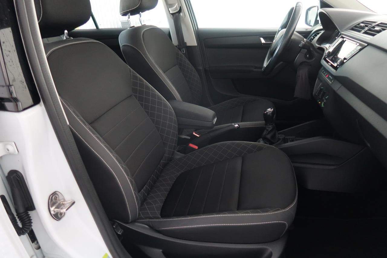 2019 Škoda FABIA - 12