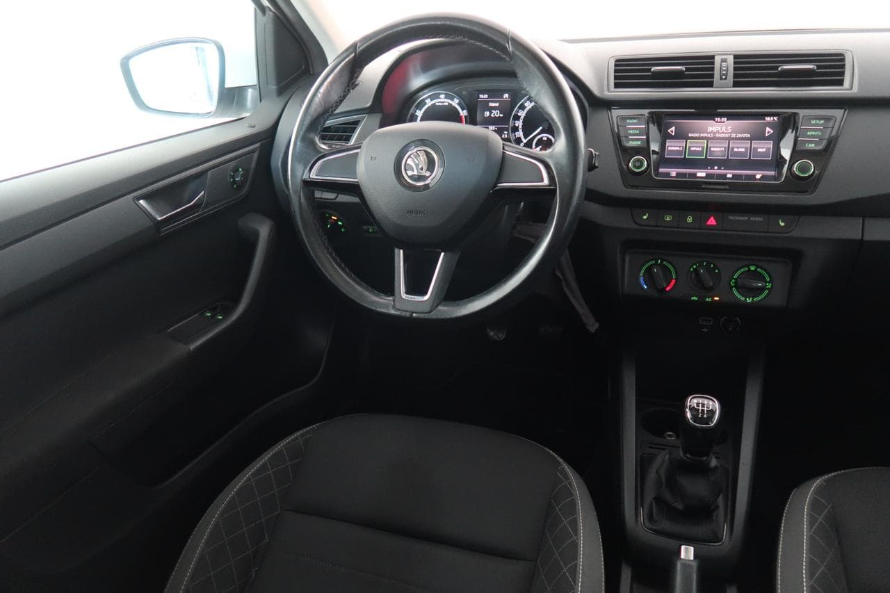 2019 Škoda FABIA - 9