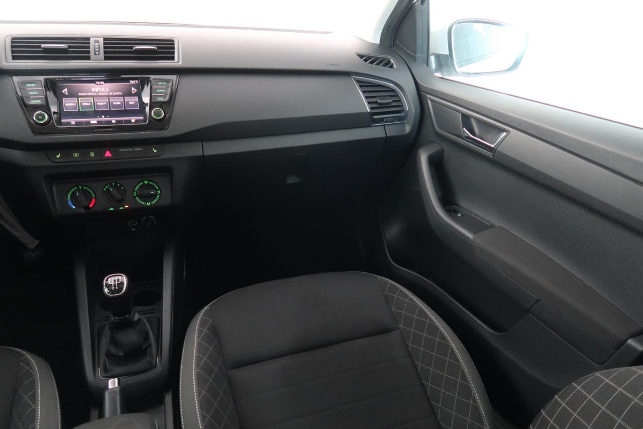 2019 Škoda FABIA - 11