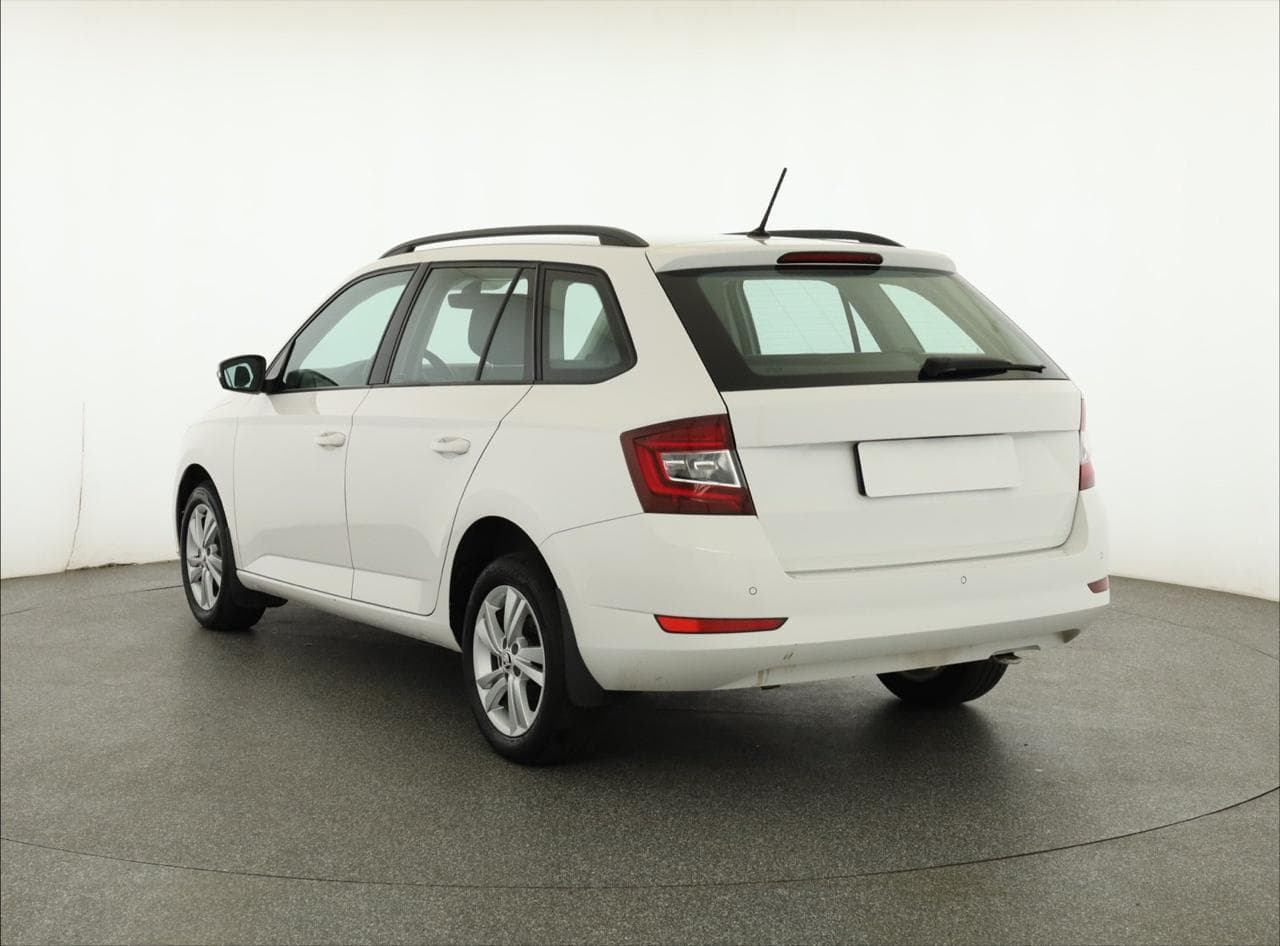 2021 Škoda FABIA - 5