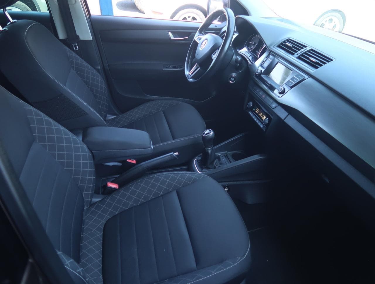 2016 Škoda FABIA - 12