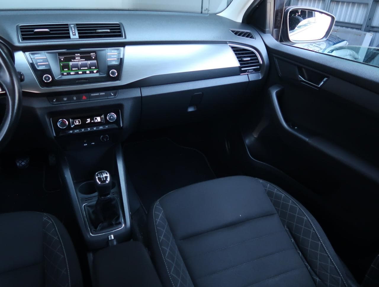 2016 Škoda FABIA - 11