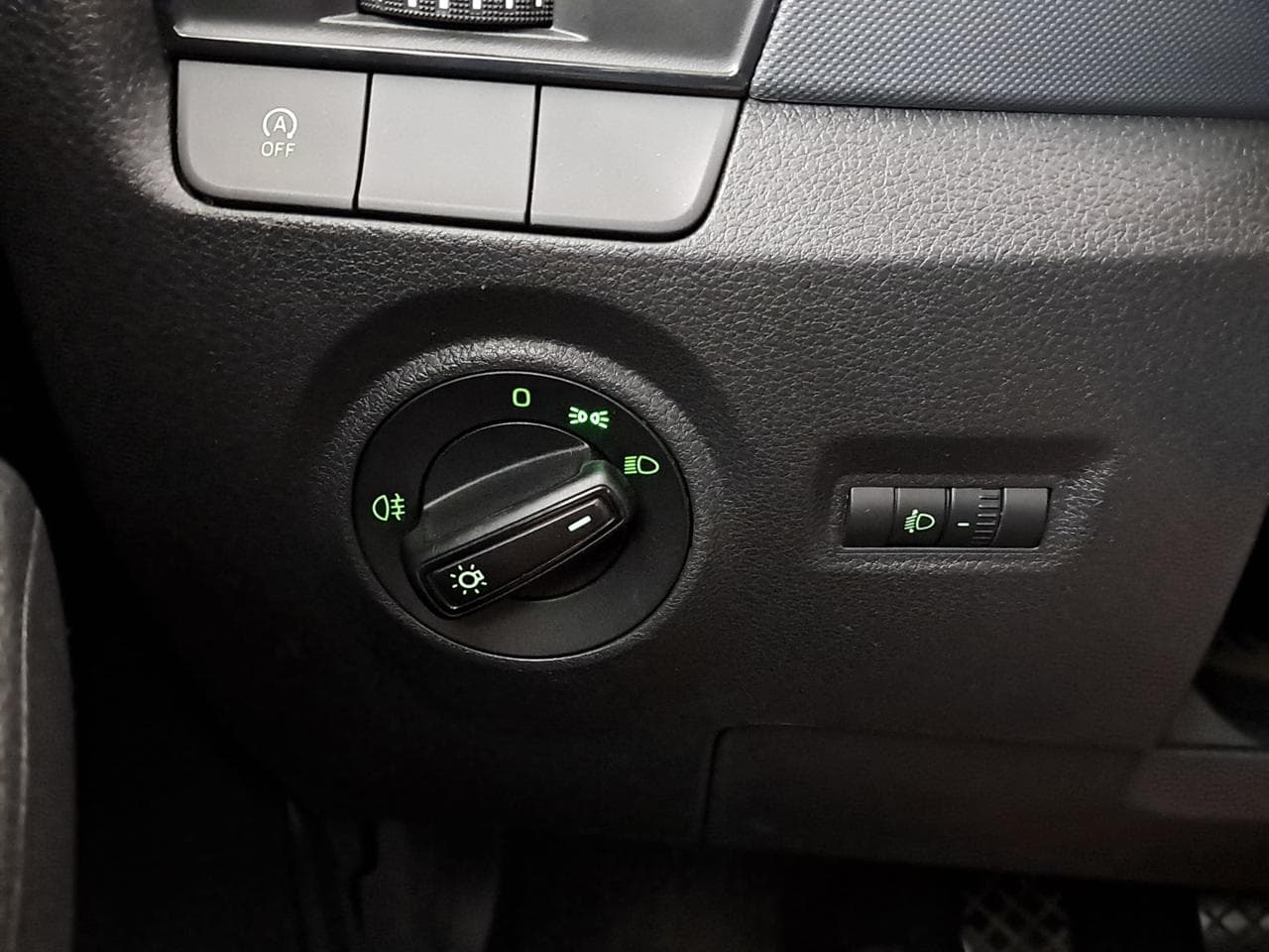 2016 Škoda FABIA - 20