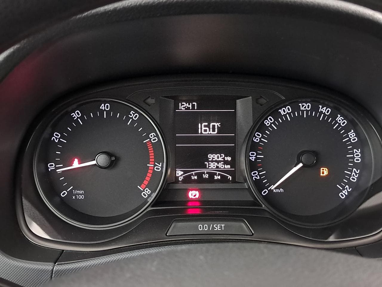 2016 Škoda FABIA - 17