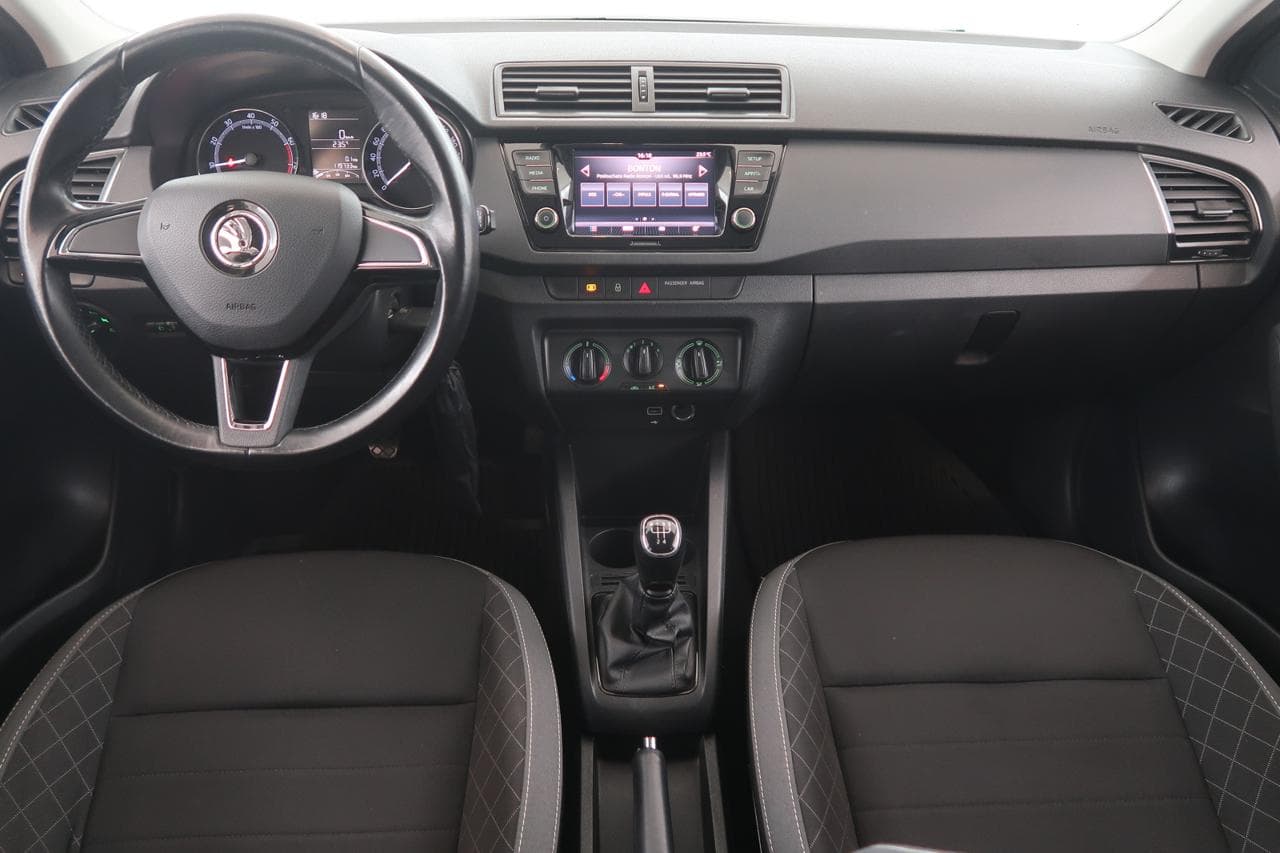 2020 Škoda FABIA - 10