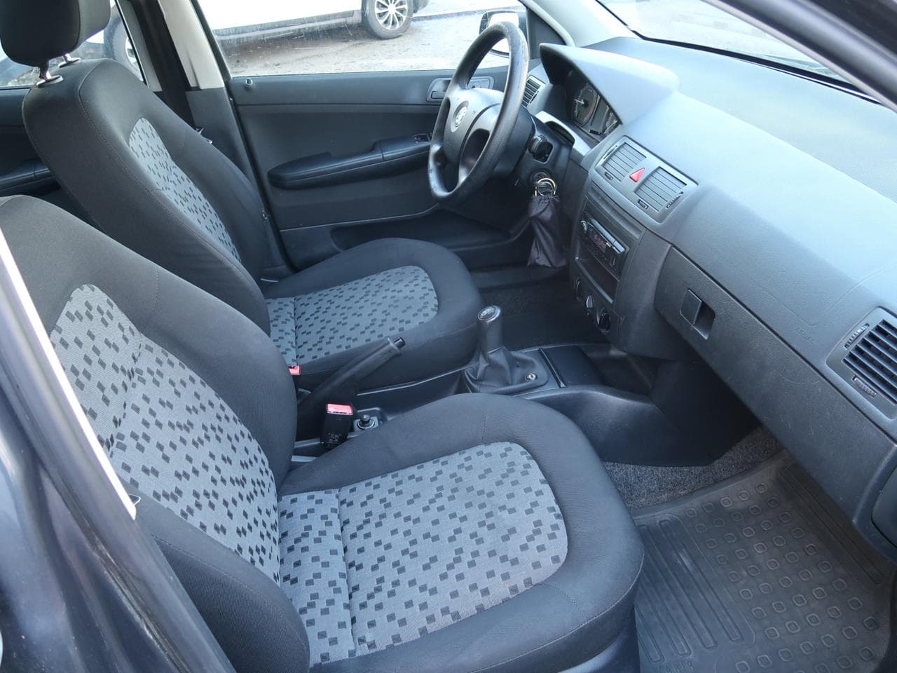 2007 Škoda Fabia - 12