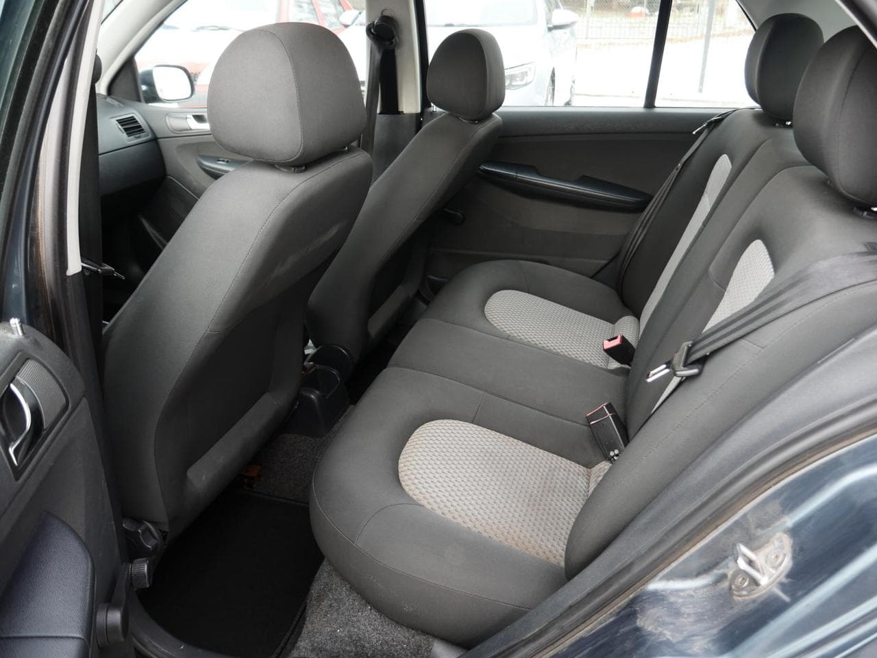 2003 Škoda FABIA - 8