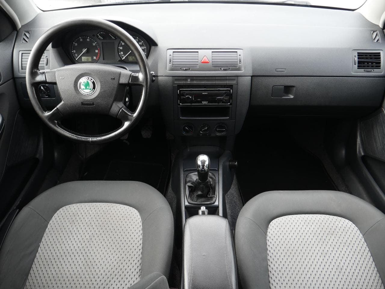 2003 Škoda FABIA - 9