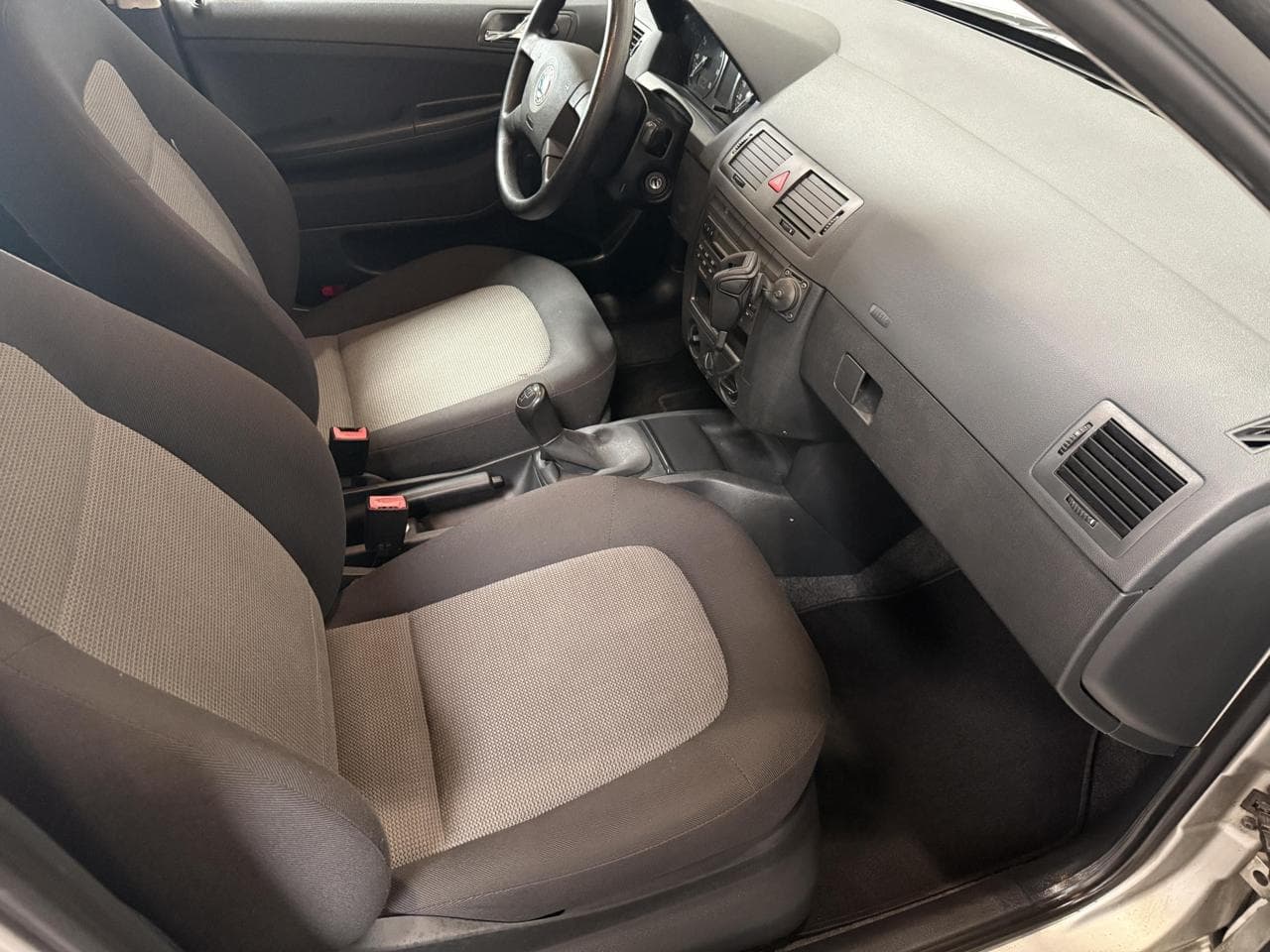 2002 Škoda Fabia - 23