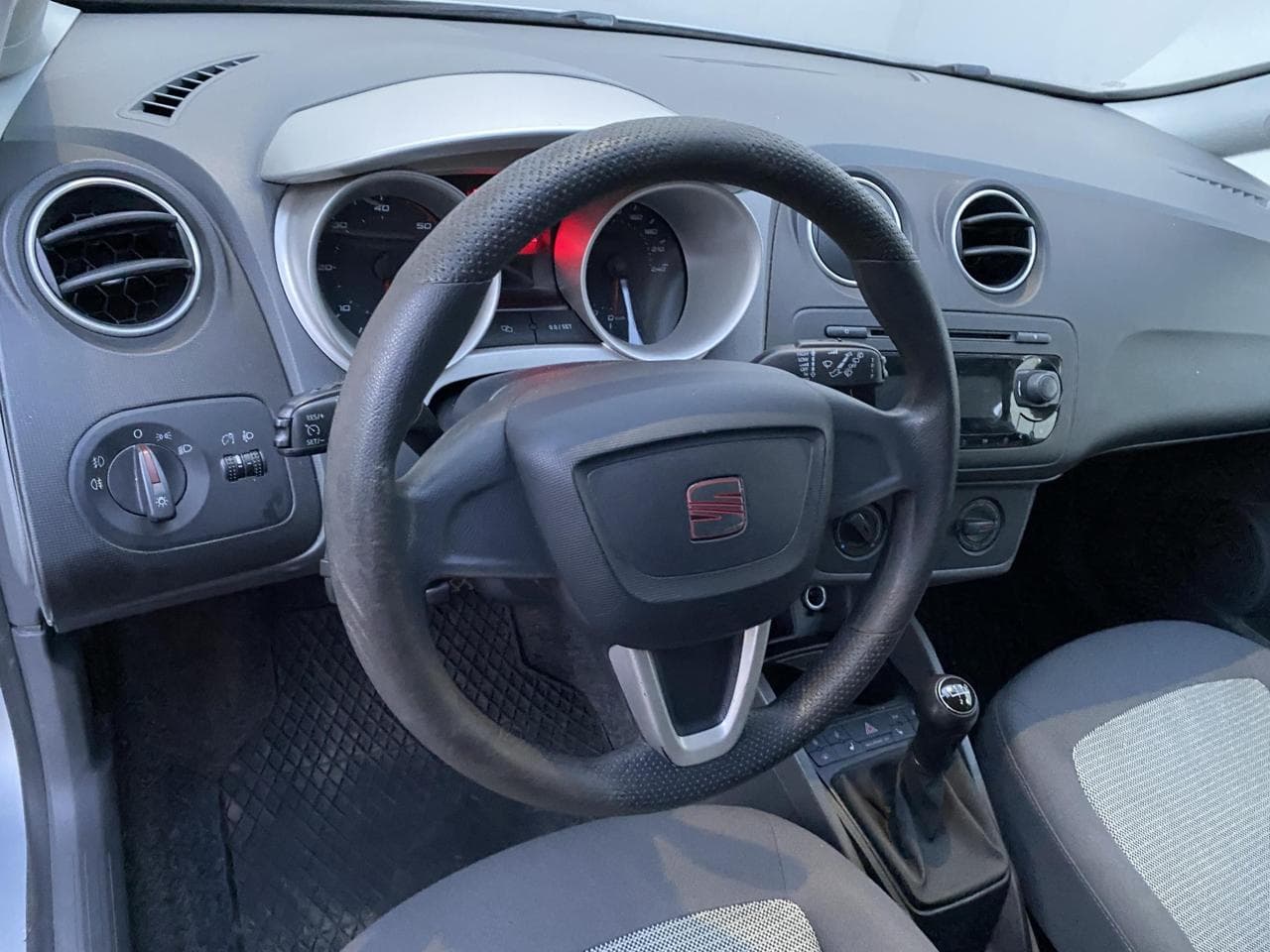 2010 Seat IBIZA - 12