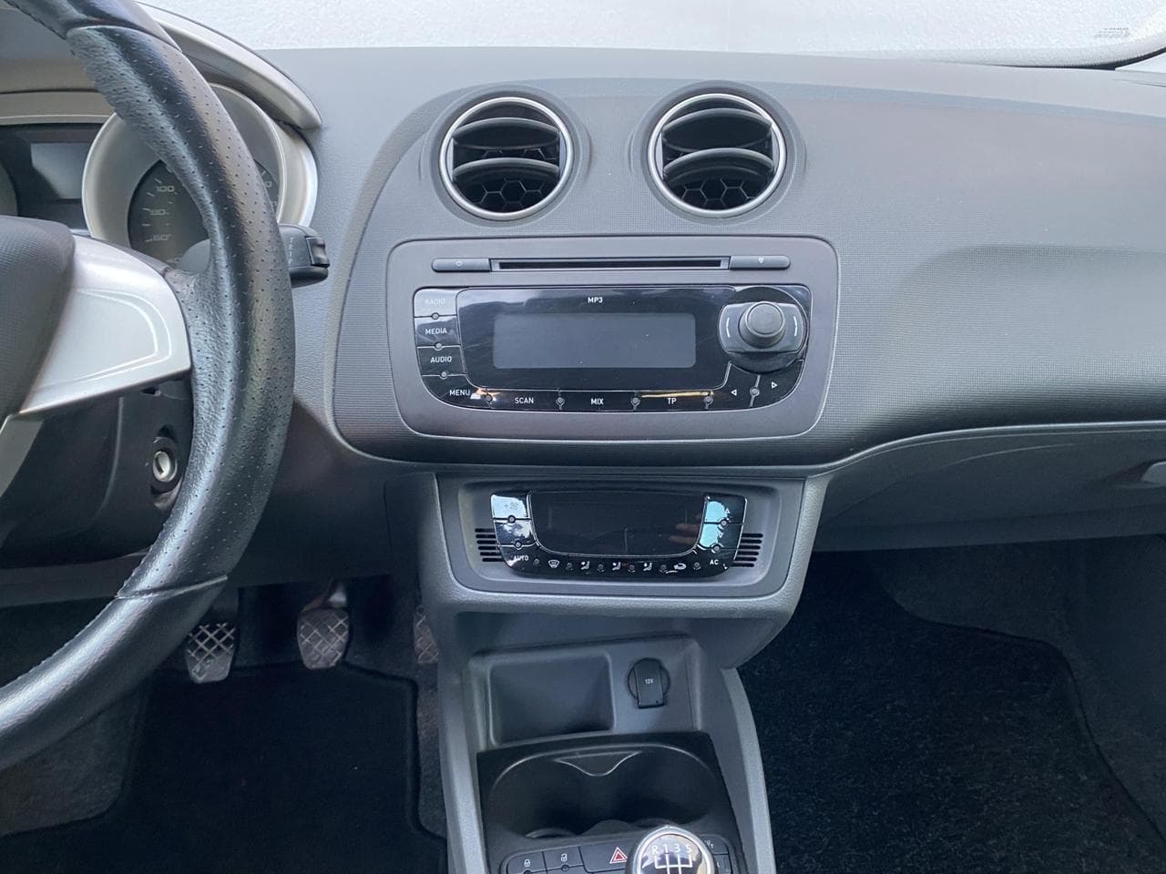 2012 Seat IBIZA - 12