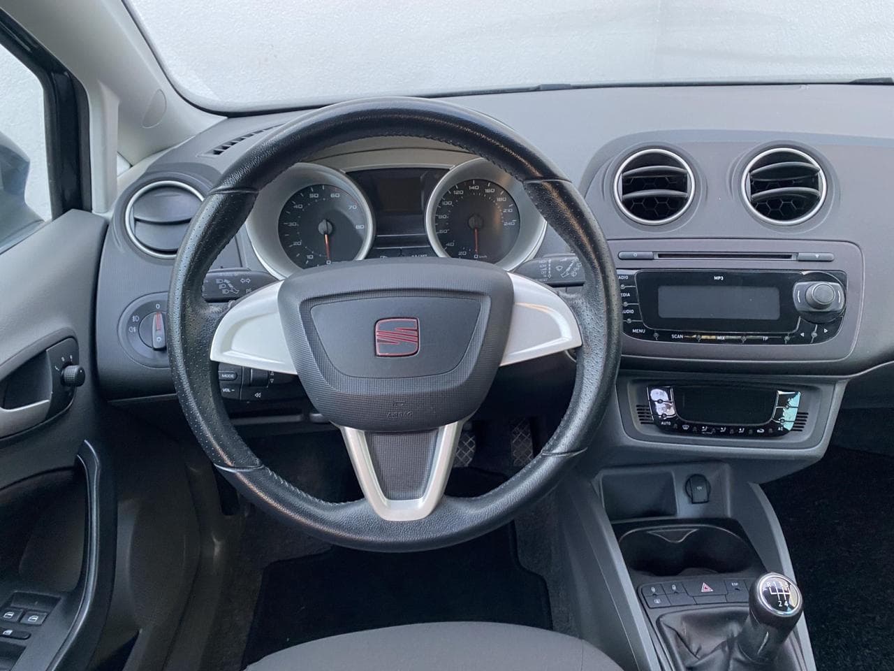 2012 Seat IBIZA - 11