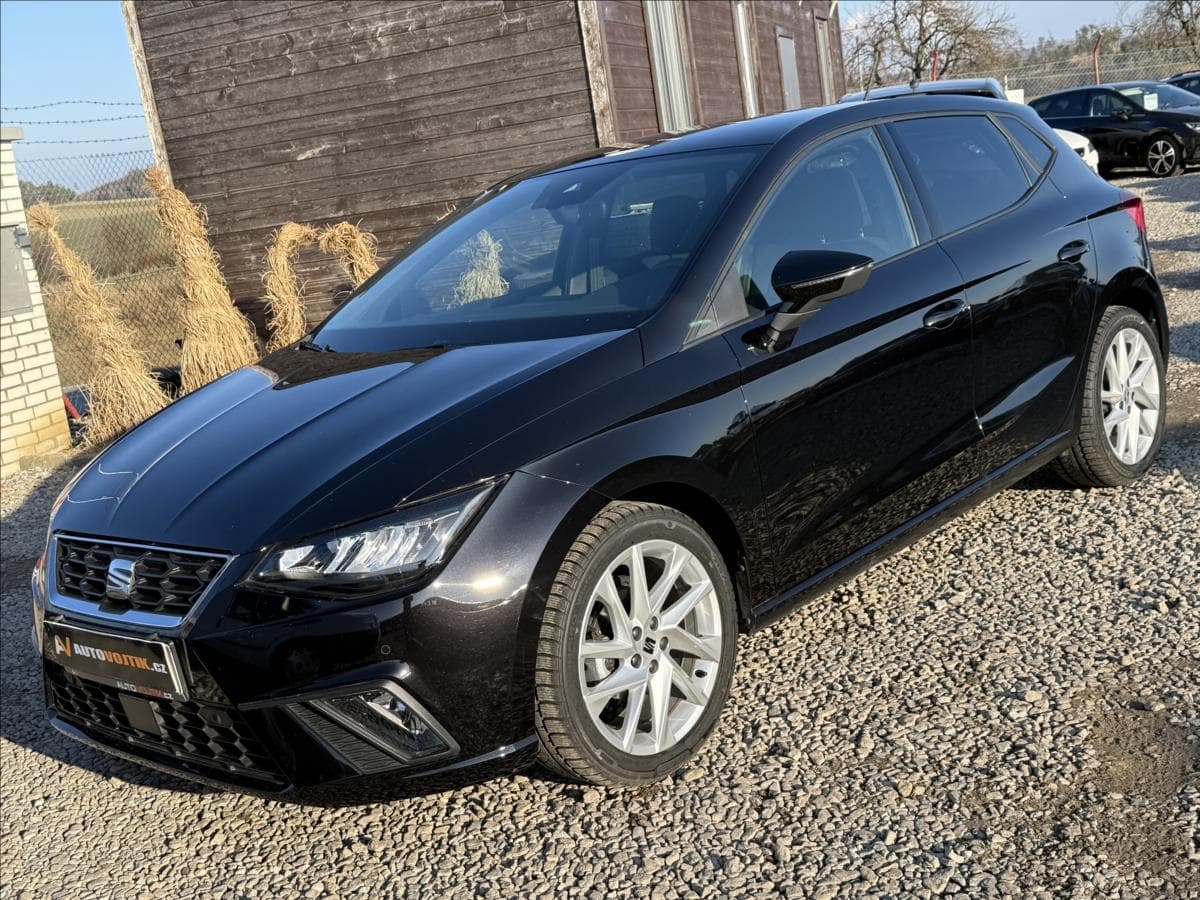 Seat Ibiza FR 70kW VIRTUAL 6tKm hatchback