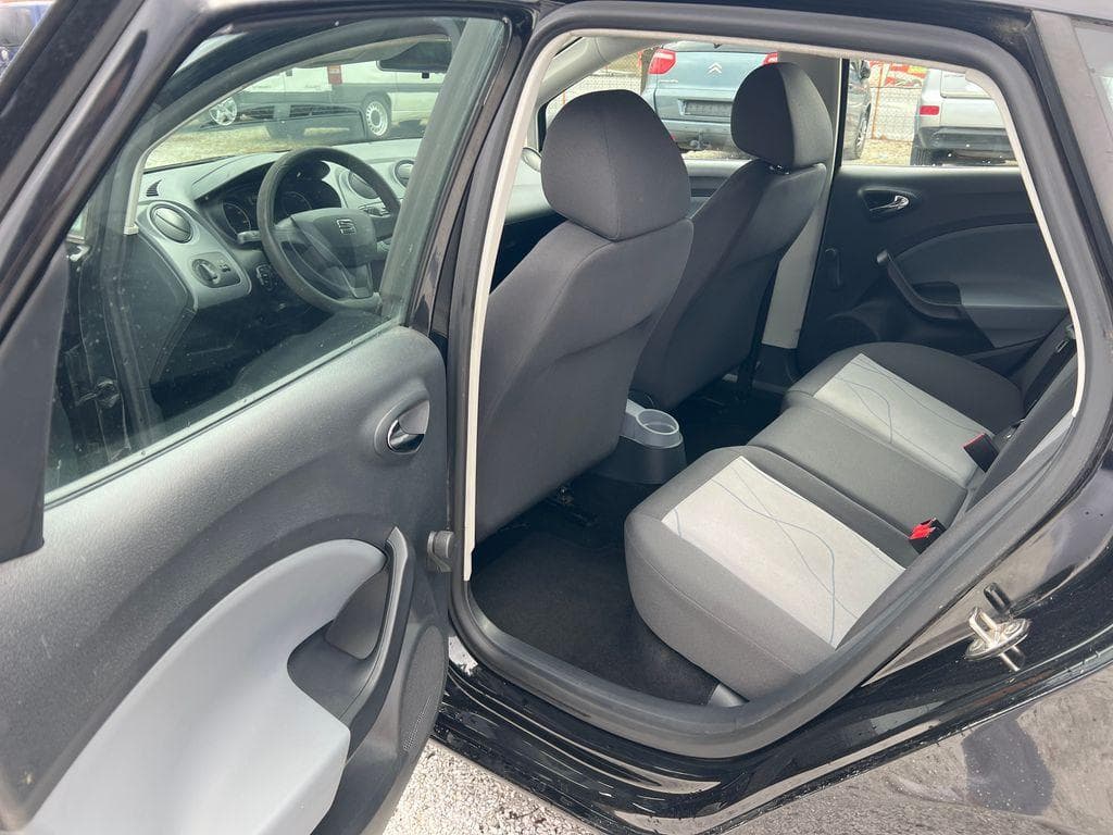 2015 Seat Ibiza - 21