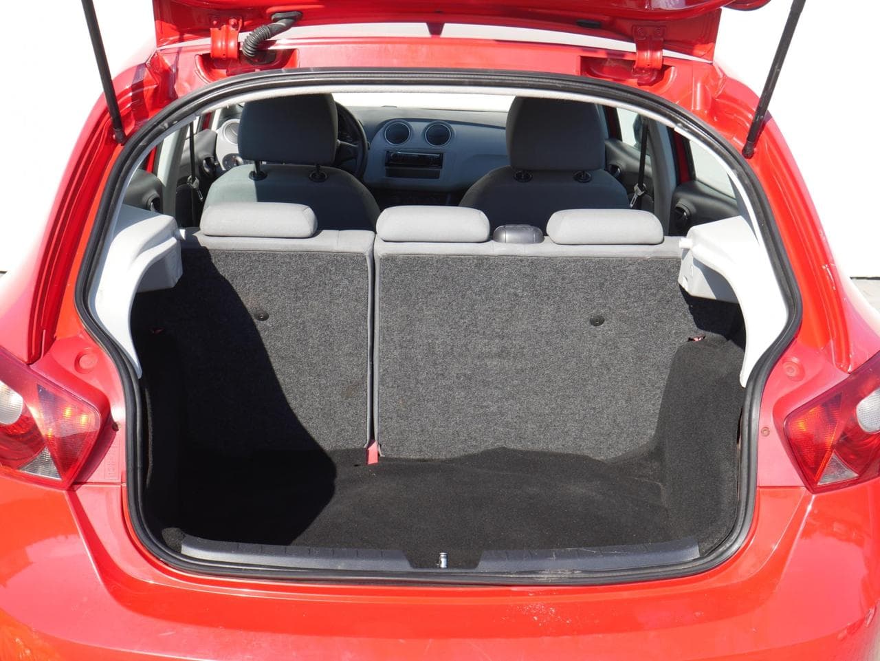 2008 Seat IBIZA - 12