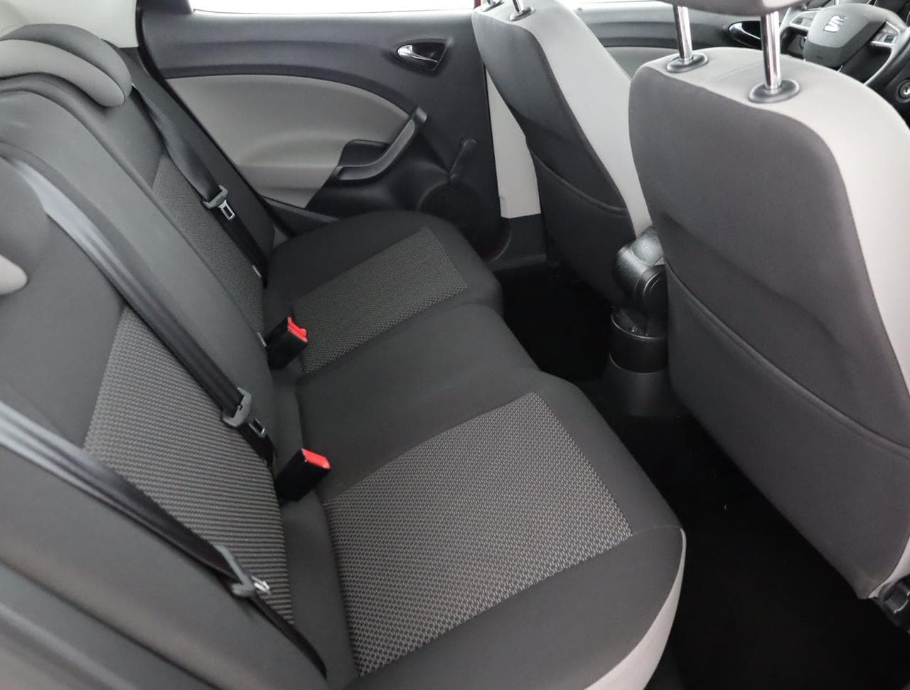 2015 Seat IBIZA - 11