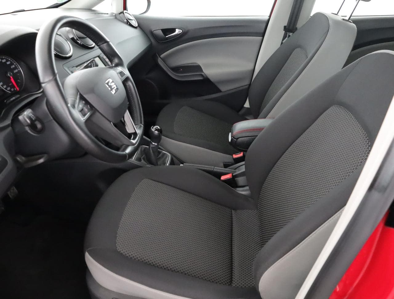 2015 Seat IBIZA - 13