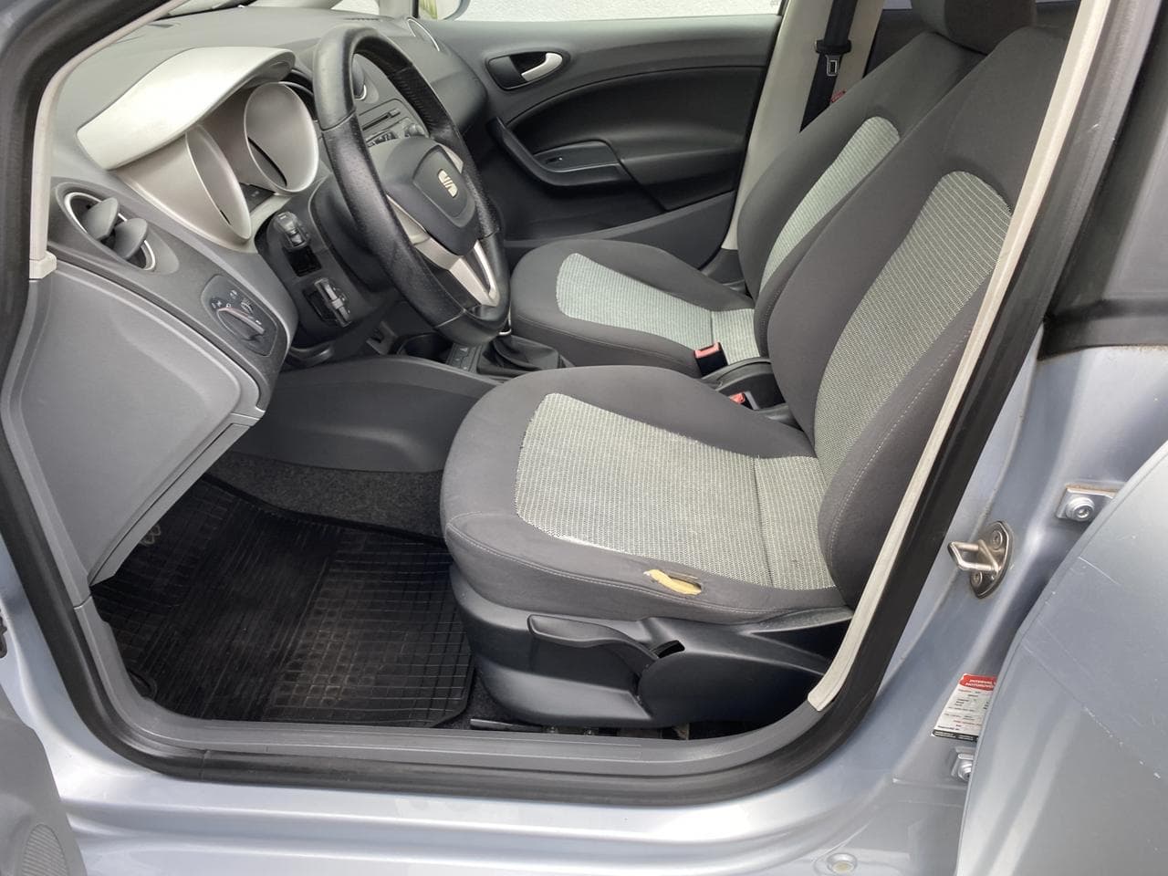 2009 Seat IBIZA - 10