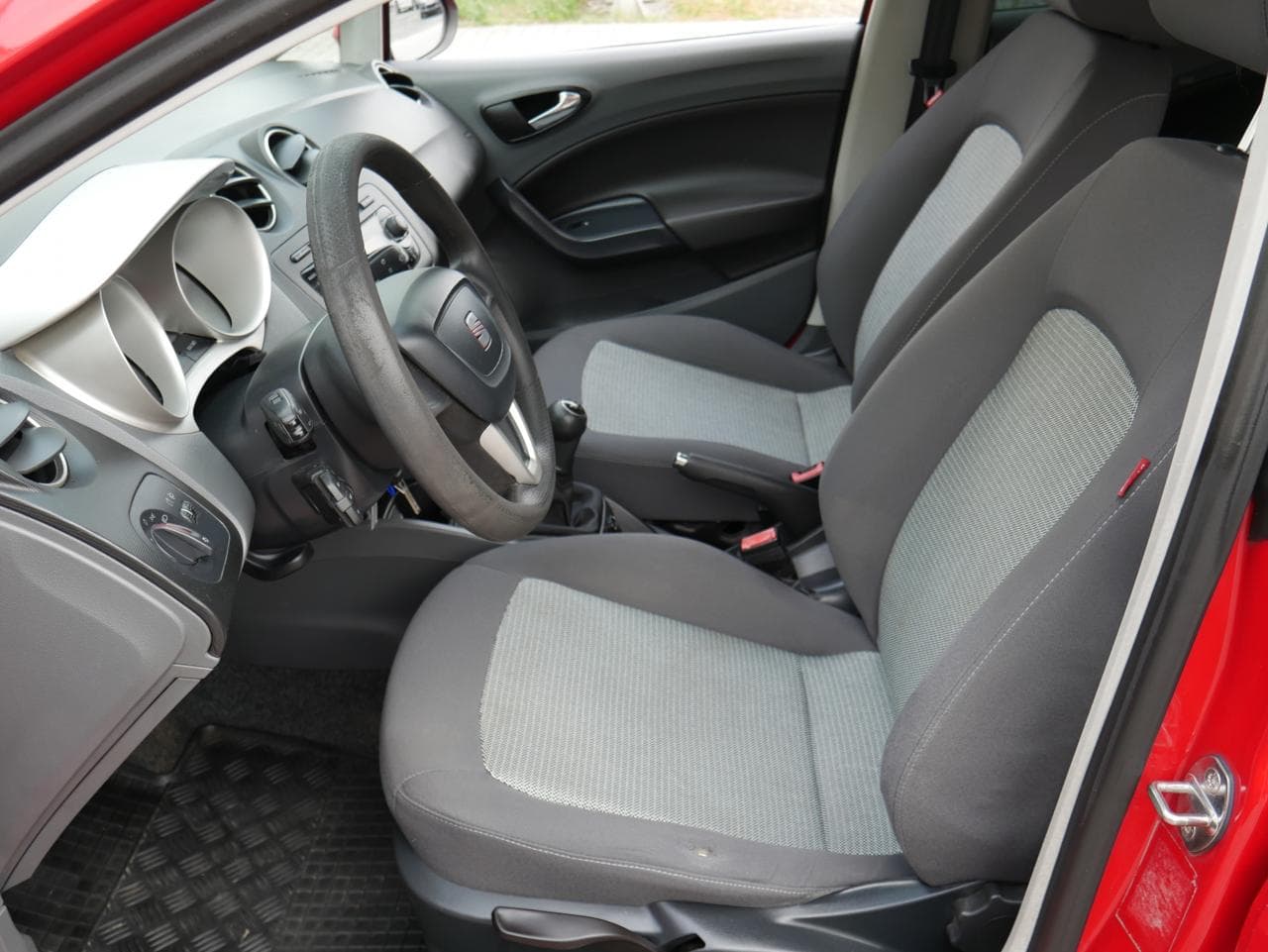 2009 Seat IBIZA - 9