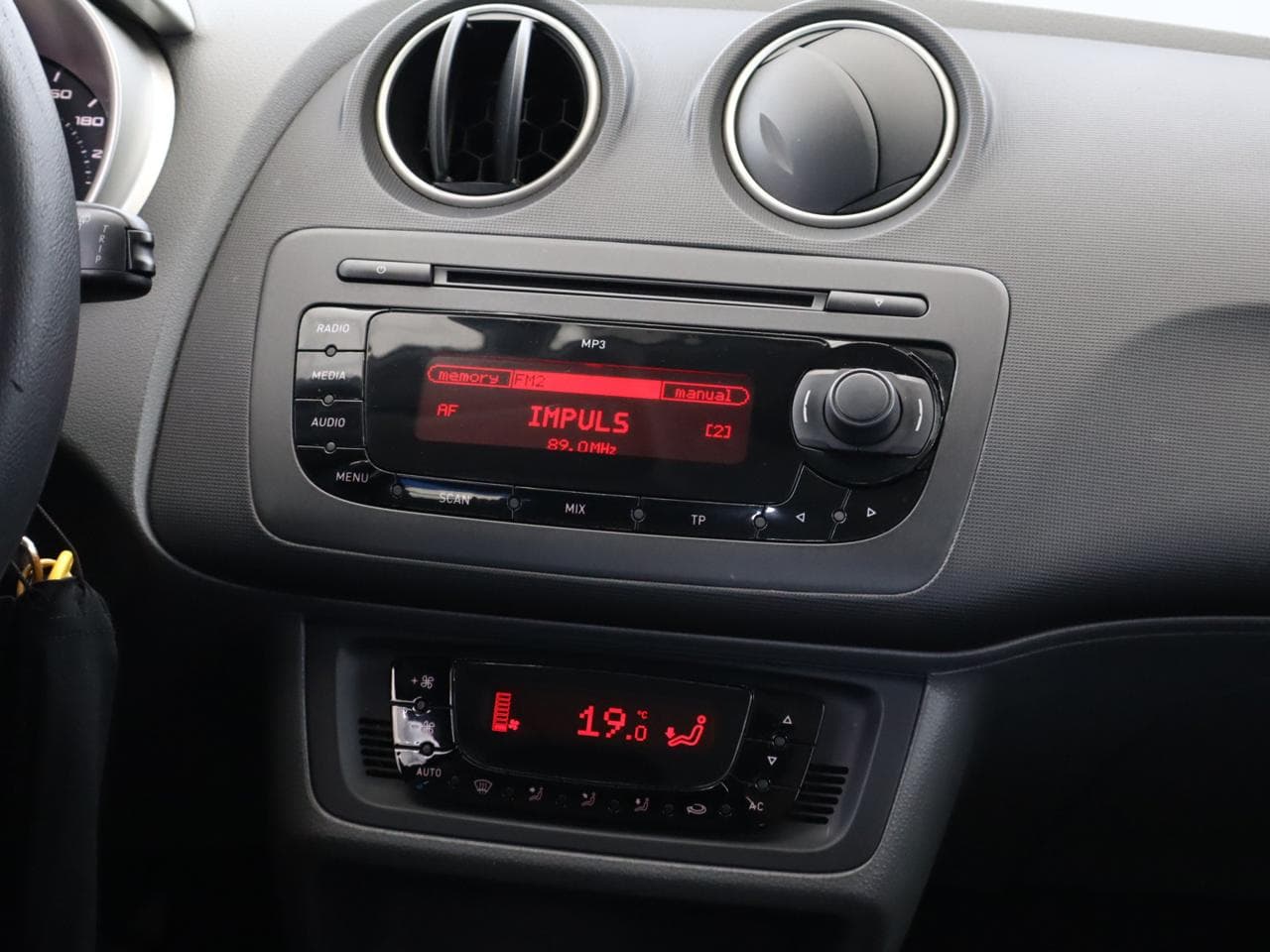 2009 Seat IBIZA - 16