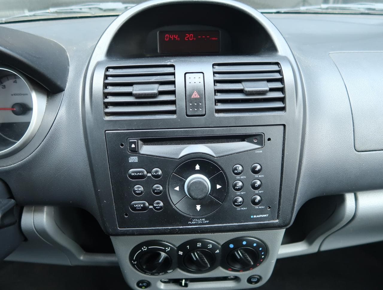 2008 Suzuki IGNIS - 18