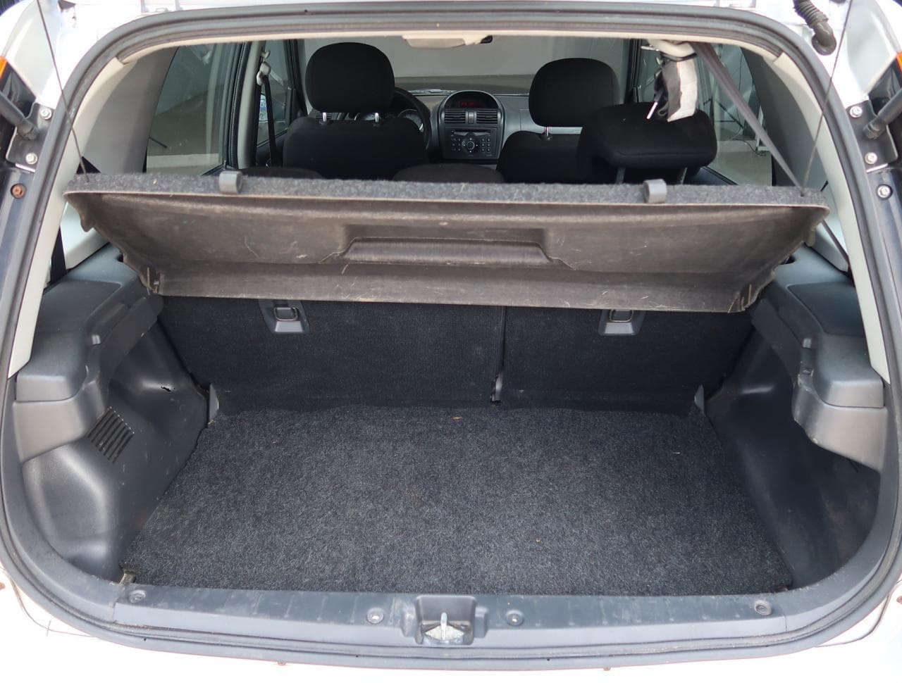 2008 Suzuki IGNIS - 19