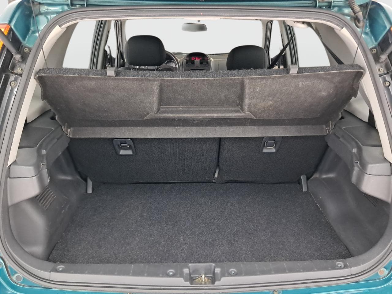 2005 Suzuki IGNIS - 19