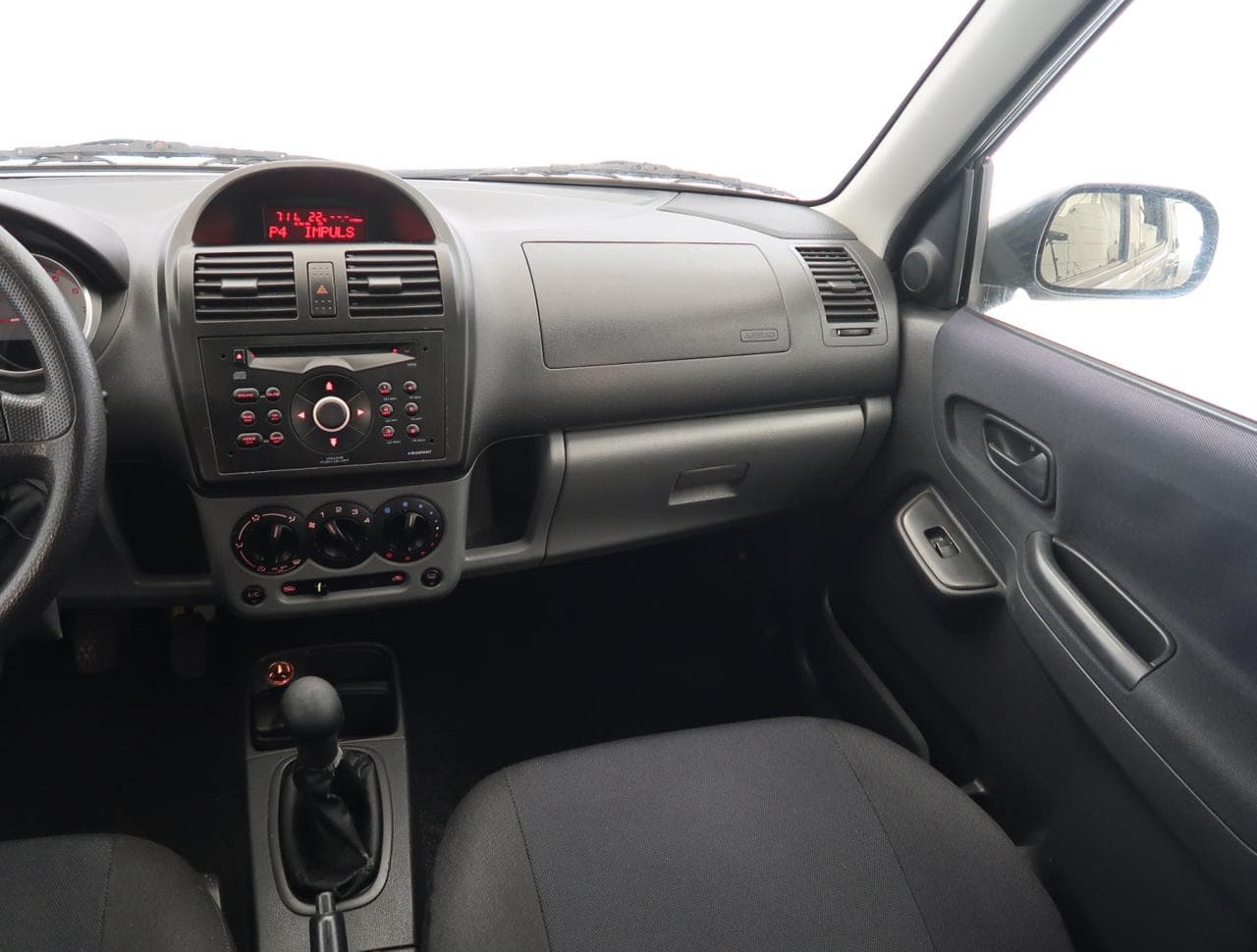 2004 Suzuki IGNIS - 11